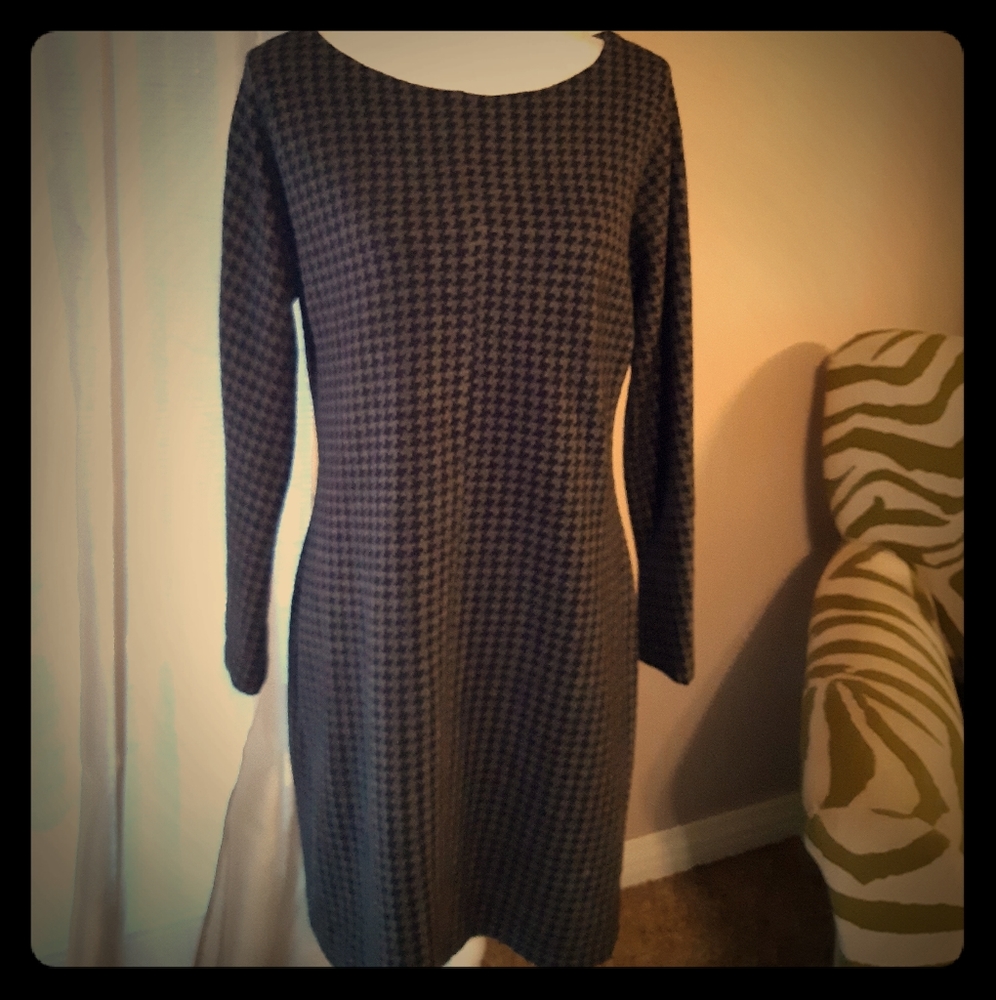 Herringbone wool type dress, no tags